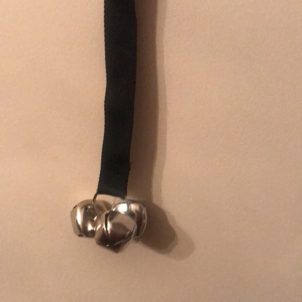 DOG DOOR BELLS - Set of 2- New in Package (Tinkle Bells- Bigger & Louder)